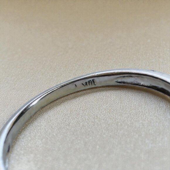 VINTAGE- 10K White Gold Swiss Blue Topaz Diamond Ring -Sz 4- Past Present Future - Picture 11 of 16